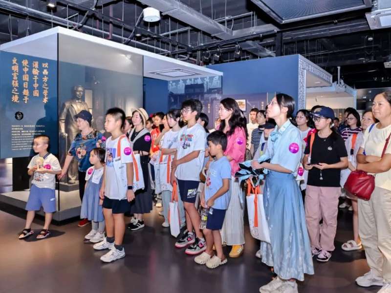 教育为媒、赋能未来！高新建投绘就暑期服务画卷，多元服务守护成长花开
